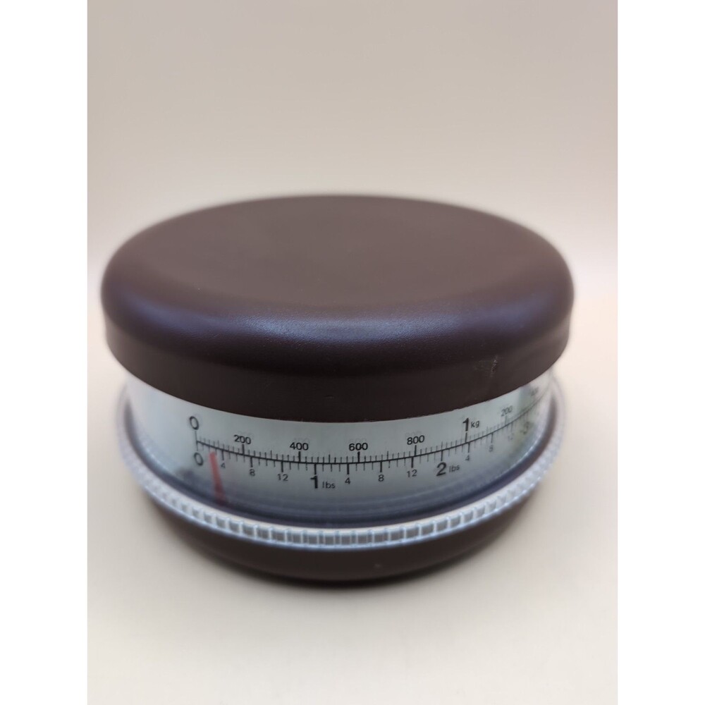 Kitchen Scale Adjustable Lightweight Plastic With 40 Oz. Pourable Measuring Cup - Picture 7 of 14